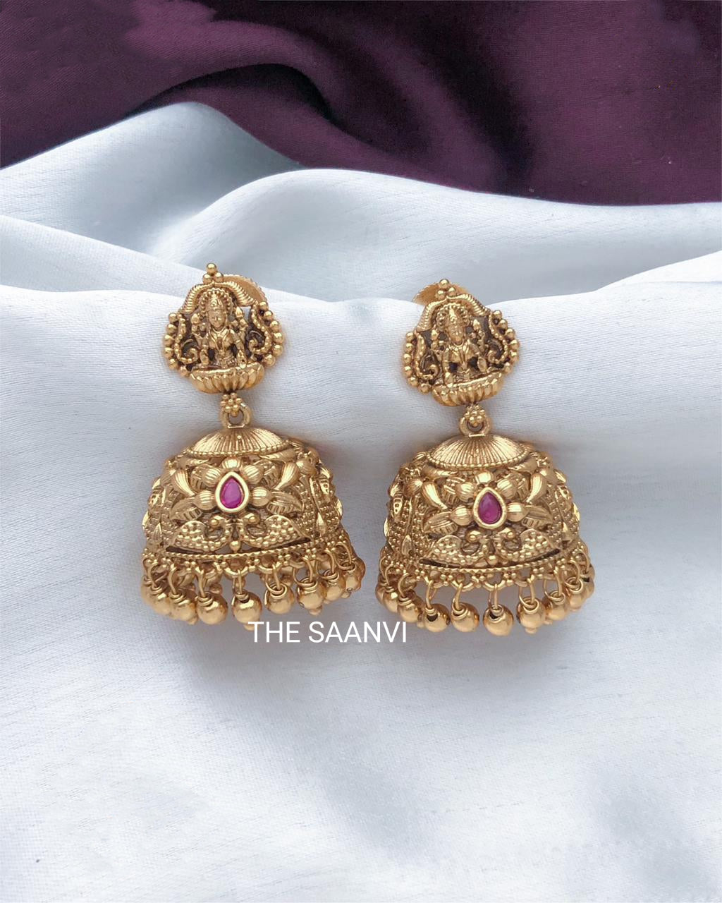 ANTIQUE LAKSHMIDEVI JHUMKA