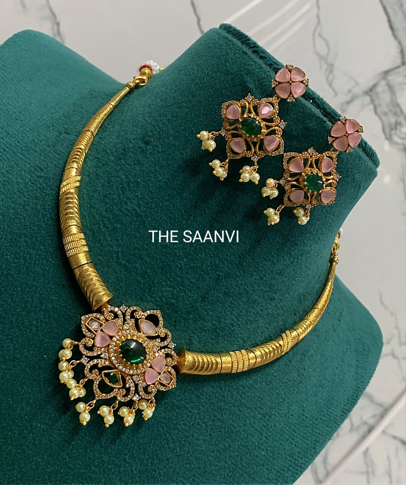 RIYA DESIGNER HASLI NECKLACE SET