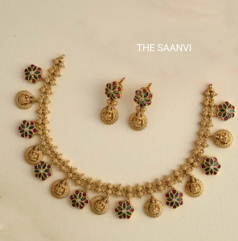 REENA ANTIQUE NECKLACE SET