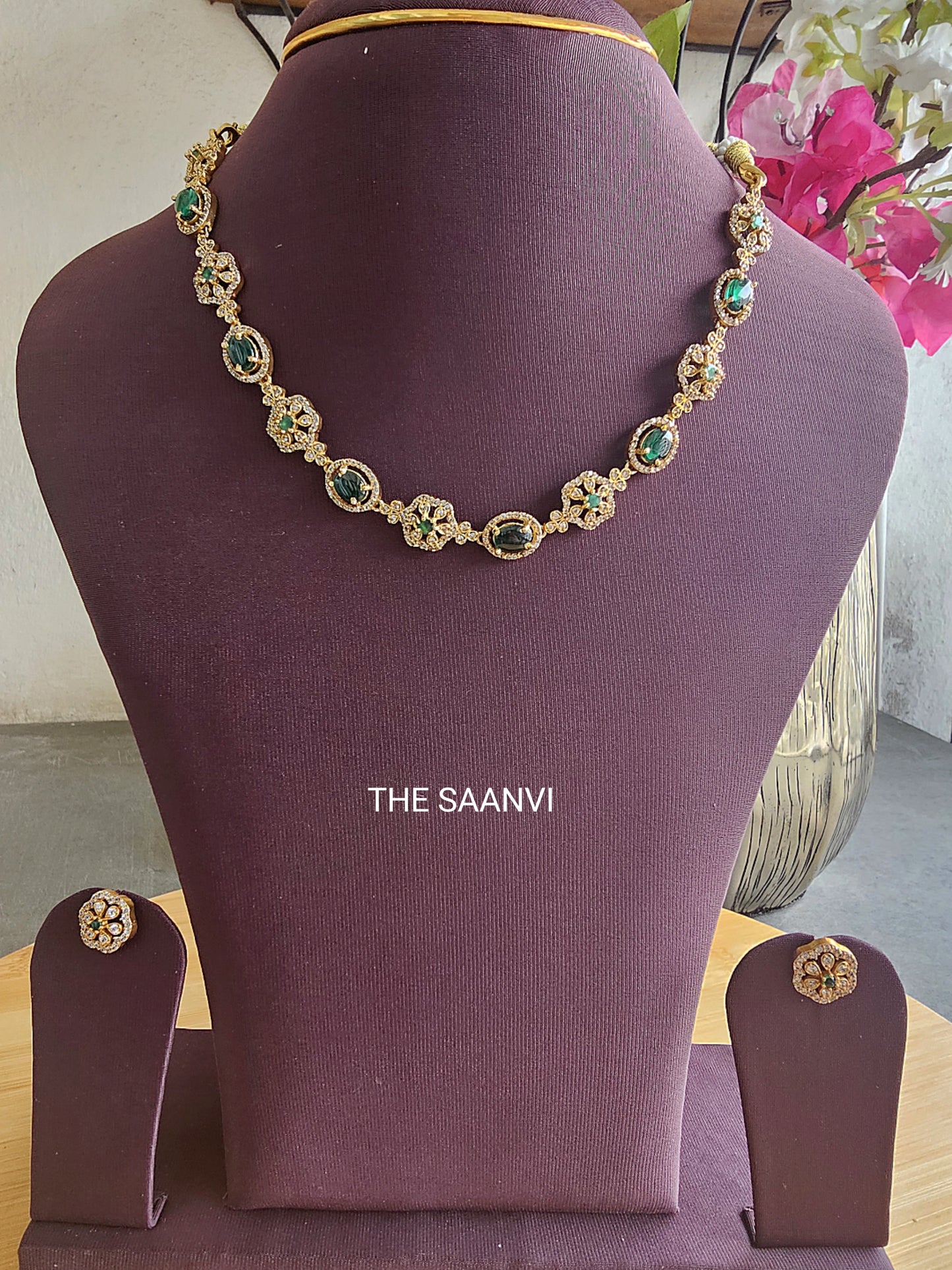 PREMIUM AD EMERALD STONE NECKLACE SET