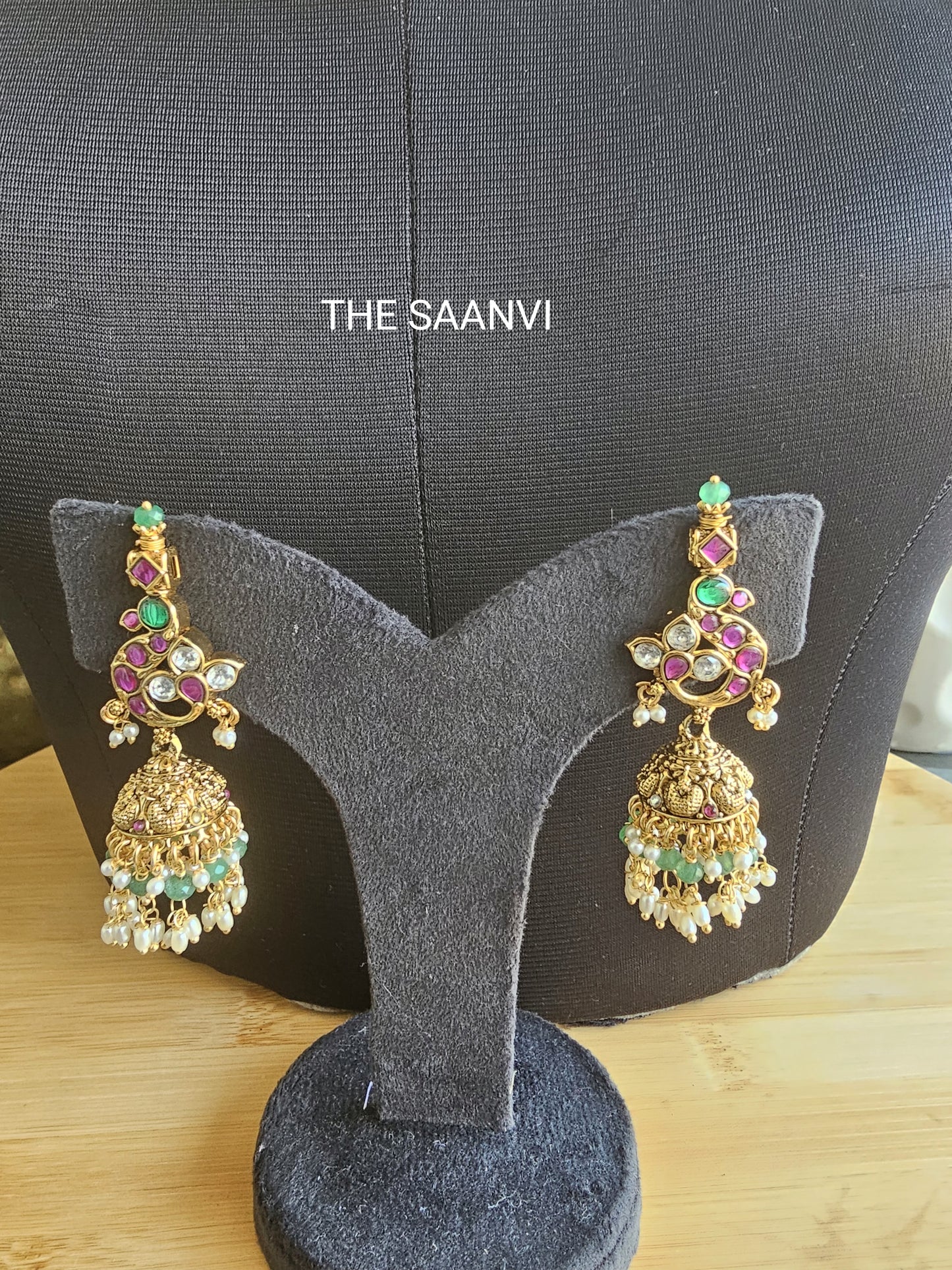 DUSHARA PREMIUM JADAU NECKLACE SET