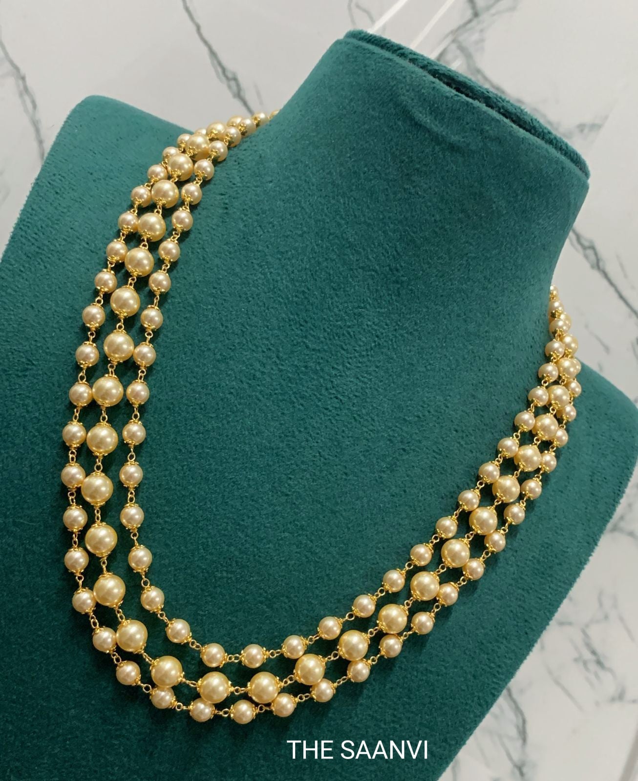 THREE-LAYER PEARL LONG NECKPIECE ( WITHOUT EARRINGS)