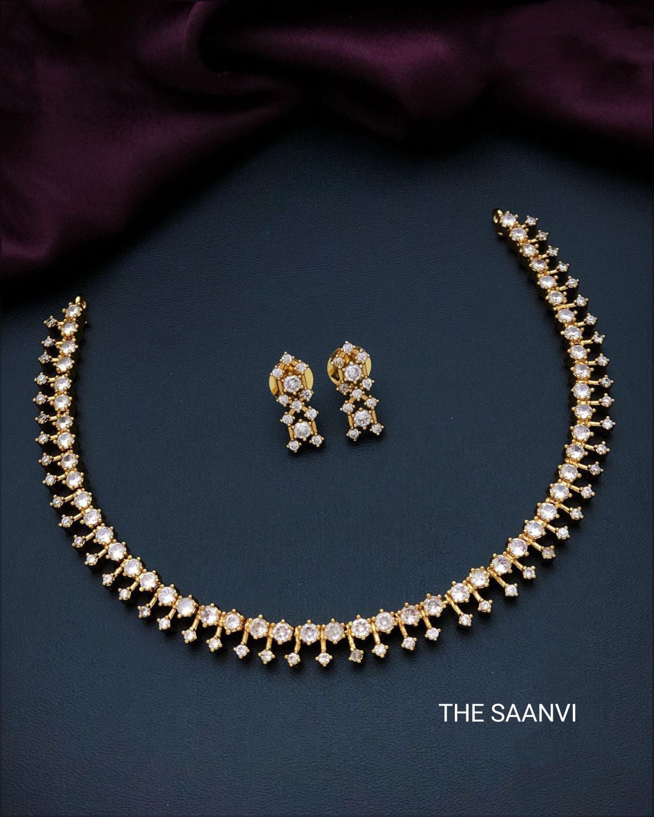 MIYA AD STONE NECKLACE SET