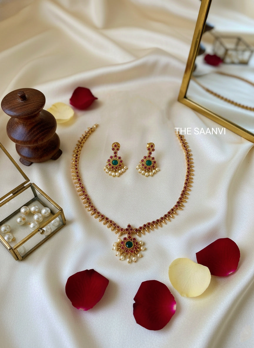 KEMP STONE ADIGAI ( SMALL )