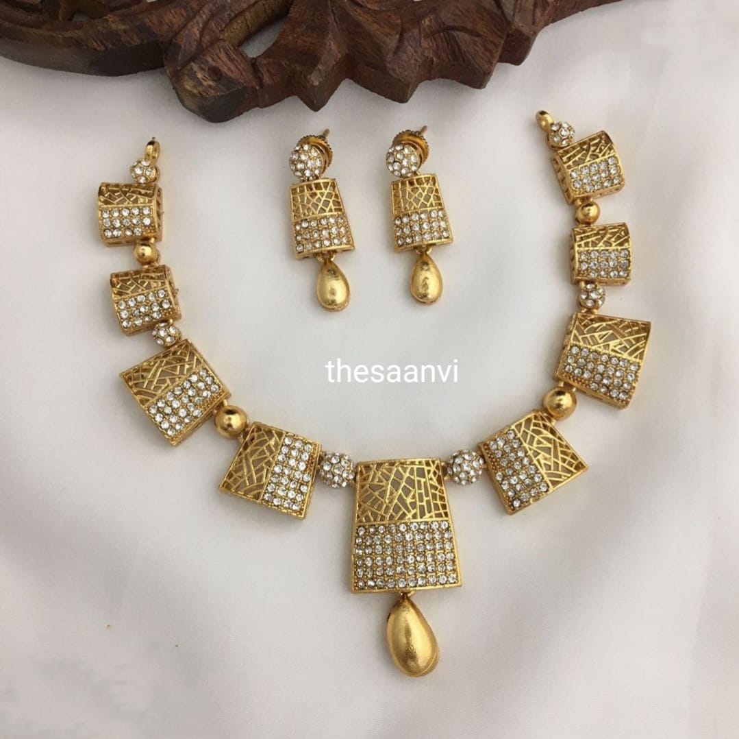 TANYA INDO WESTERN NECKLACE SET (BIG SIZE )