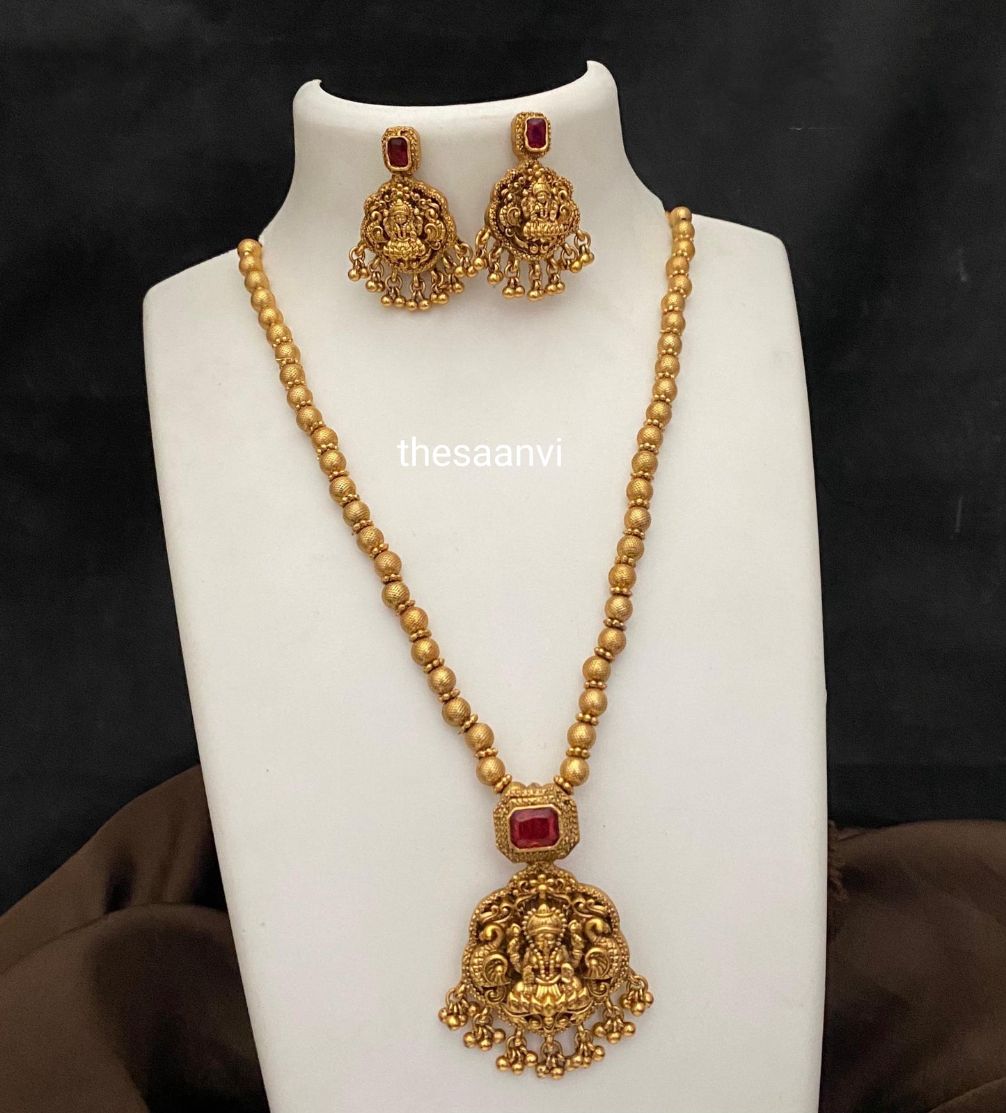 LAKSHMI DOLLAR CHAIN SET