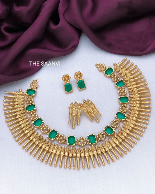 EMERALD STONE NECKLACE COMBO SET