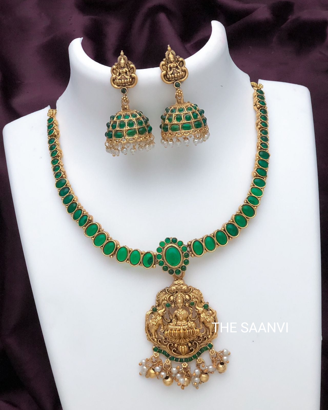 LAKSHMI KEMPSTONE NECKLACE SET