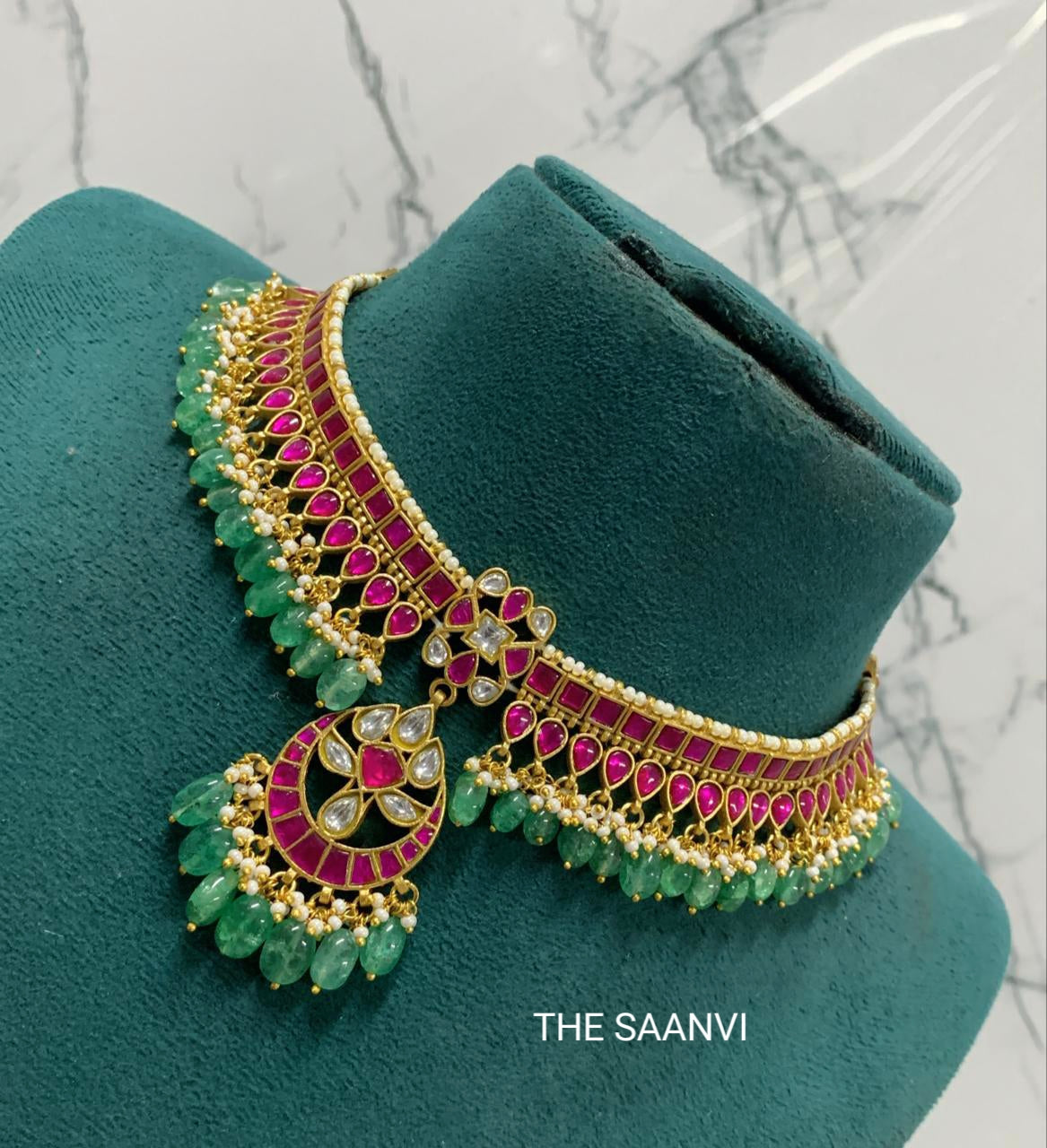 PREMIUM JADAU CHOKER ( WITHOUT EARRINGS)