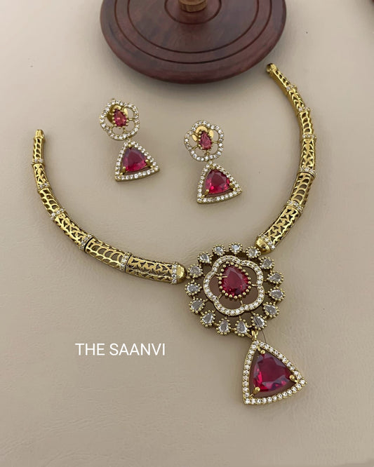 MANJU VICTORIAN DIAMOND HASLI NECKLACE SET( RED)