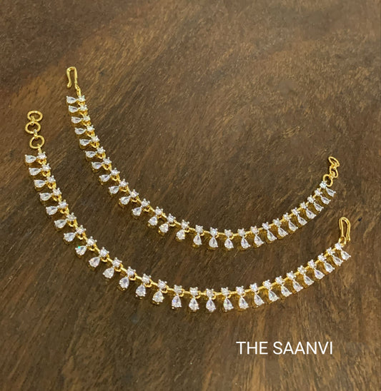 RADHIKA MERCHANT PREMIUM AD EAR CHAIN