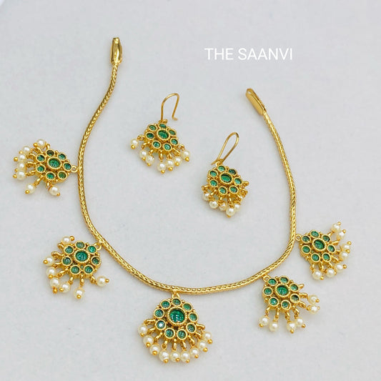 KEMPSTONE WITH PEARL BEADS NECKLACE SET( GREEN)